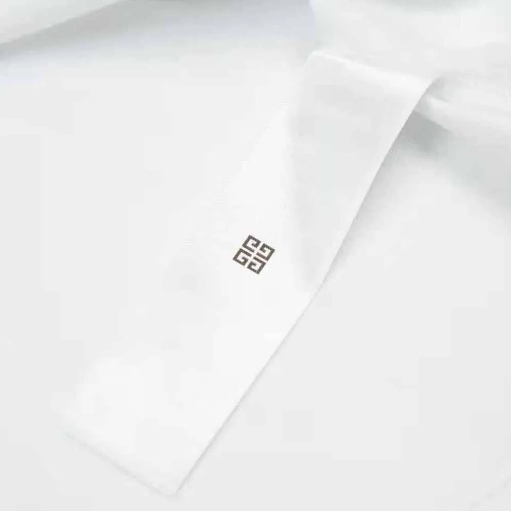 Givenchy Oversized T-Shirt in Printed Jersey for Men in White Givenchy Oversized T-Shirt in Printed Jersey for Men in White