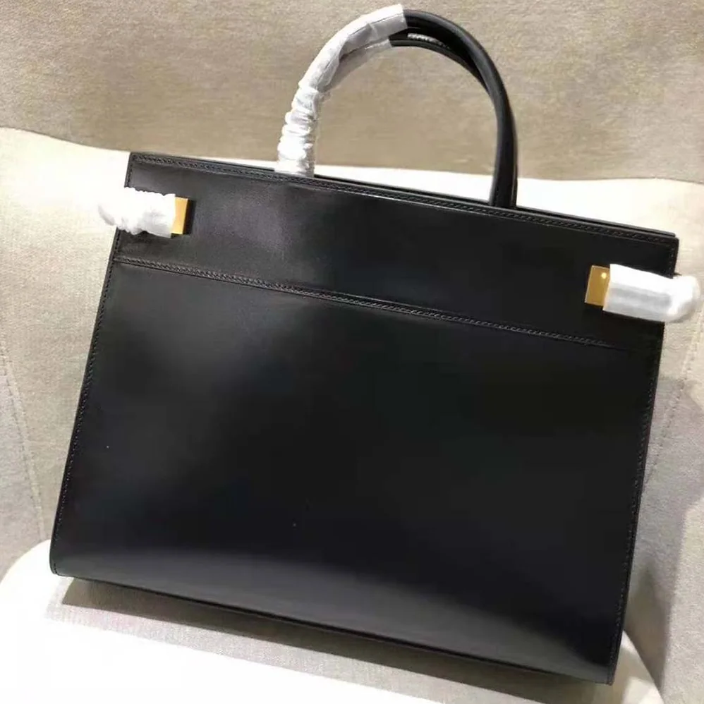 Saint Laurent YSL Manhattan Small Shopping in Smooth Leather for Women Saint Laurent YSL Manhattan Small Shopping in Smooth Leather for Women