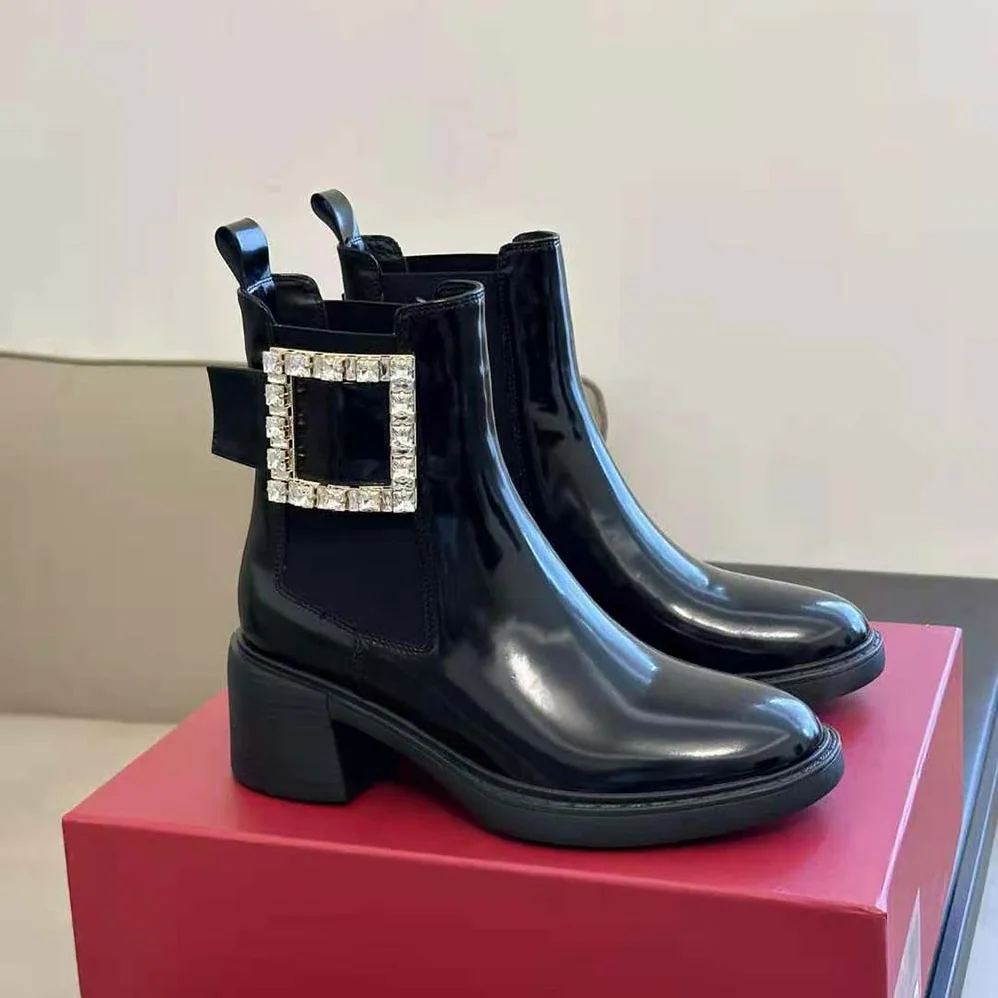 Roger Vivier Viv' Rangers Strass Buckle Chelsea Ankle Boots in Patent Leather for Women Roger Vivier Viv' Rangers Strass Buckle Chelsea Ankle Boots in Patent Leather for Women