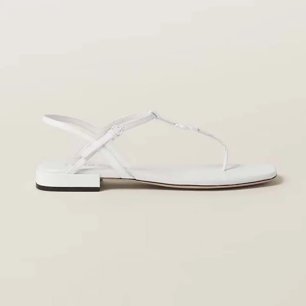 Miu Miu Patent Thong Sandals with Metal Lettering Logo for Women in White Miu Miu Patent Thong Sandals with Metal Lettering Logo for Women in White