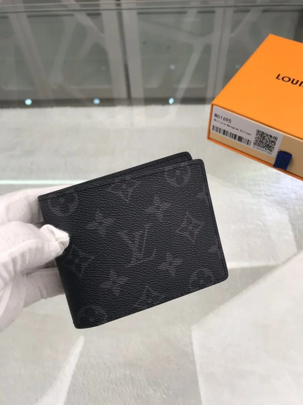 Louis Vuitton Multiple Wallet Monogram Eclipse Louis Vuitton Multiple Wallet Monogram Eclipse