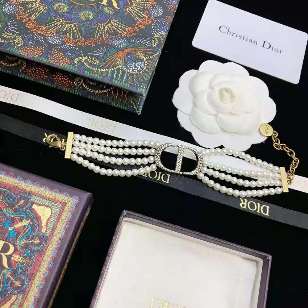 Dior 30 Montaigne Bracelet Antique Gold for Women in Finish Metal
