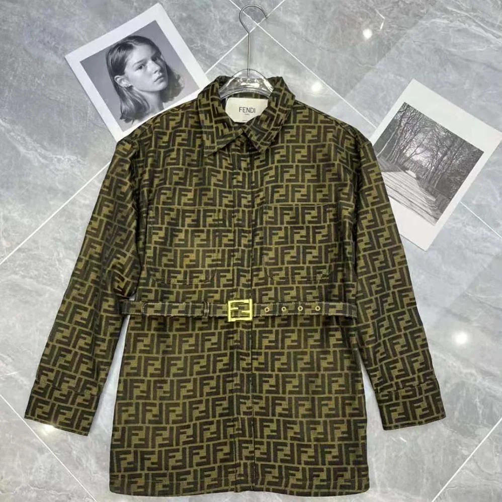 Fendi Single-Breasted Brown Canvas Go for Women in To Jacket Fendi Single-Breasted Brown Canvas Go for Women in To Jacket