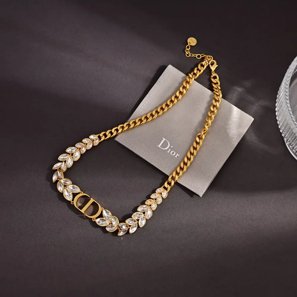Dior 30 Montaigne Prestige Choker Gold-Finish Metal and Silver for Women in Tone Crystals Dior 30 Montaigne Prestige Choker Gold-Finish Metal and Silver for Women in Tone Crystals