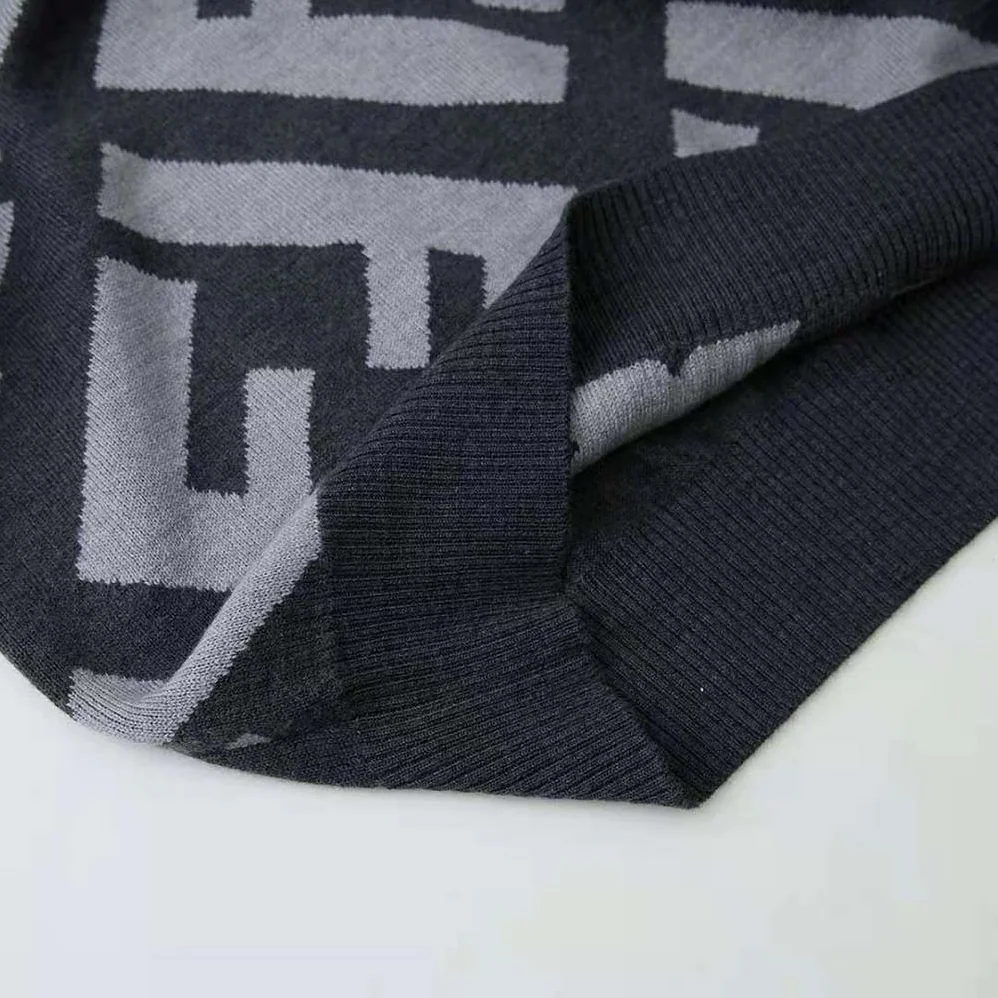 Fendi Gray Wool Sweater-FZX091APJKF1ML0 for Men Fendi Gray Wool Sweater-FZX091APJKF1ML0 for Men