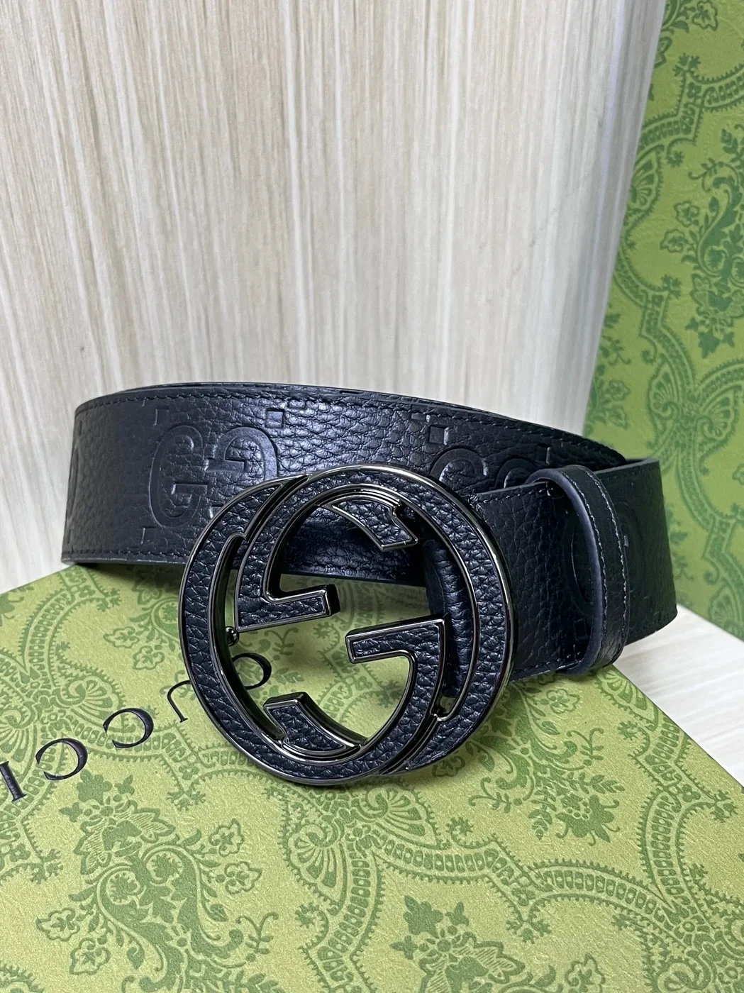 Gucci GG Marmont Circle Buckle Belt Black Leather With Black Trim