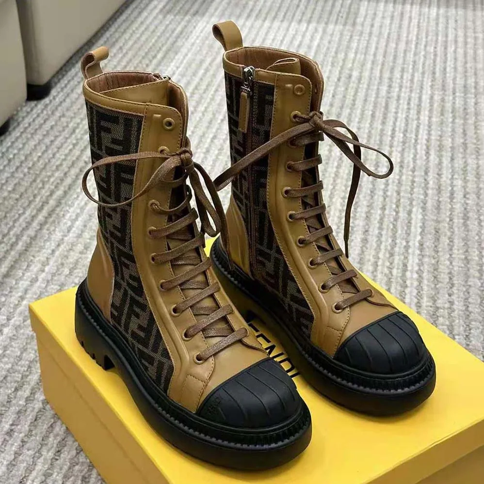 Fendi Domino Beige Leather Biker Boots for Women Fendi Domino Beige Leather Biker Boots for Women