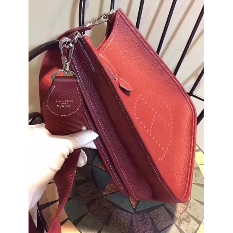 Hermes Evelyne III 33 Large Model Bag in Calfskin in Red