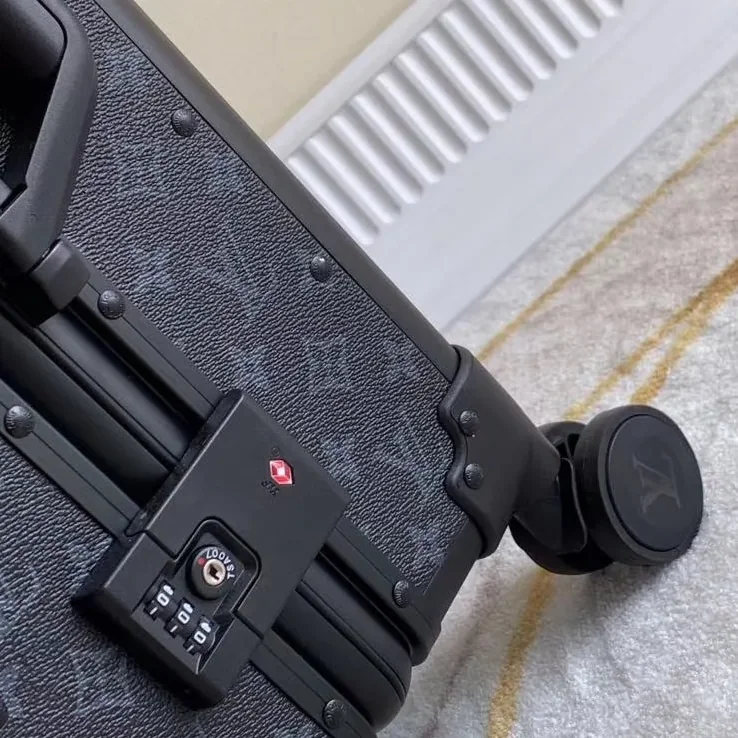 Louis Vuitton Rolling Trunk Monogram Black /