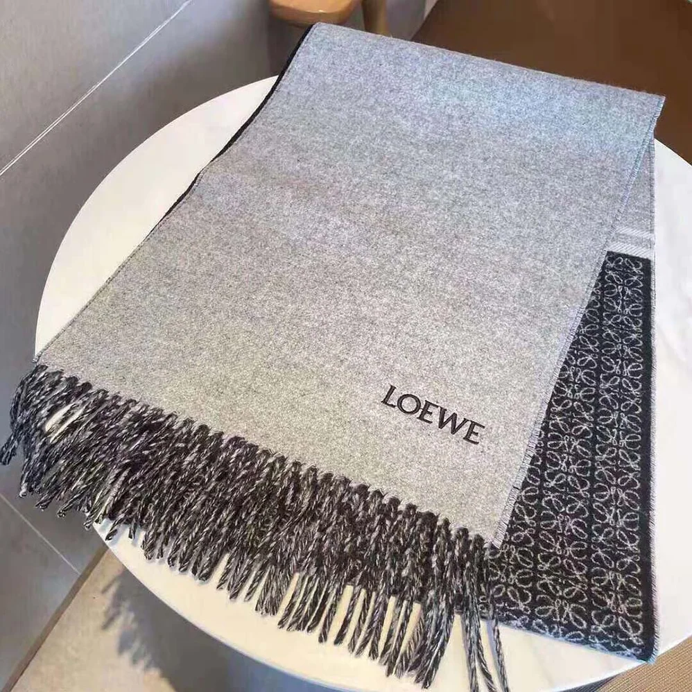 Loewe Scarf in Wool and Cashmere for Unisex in Black