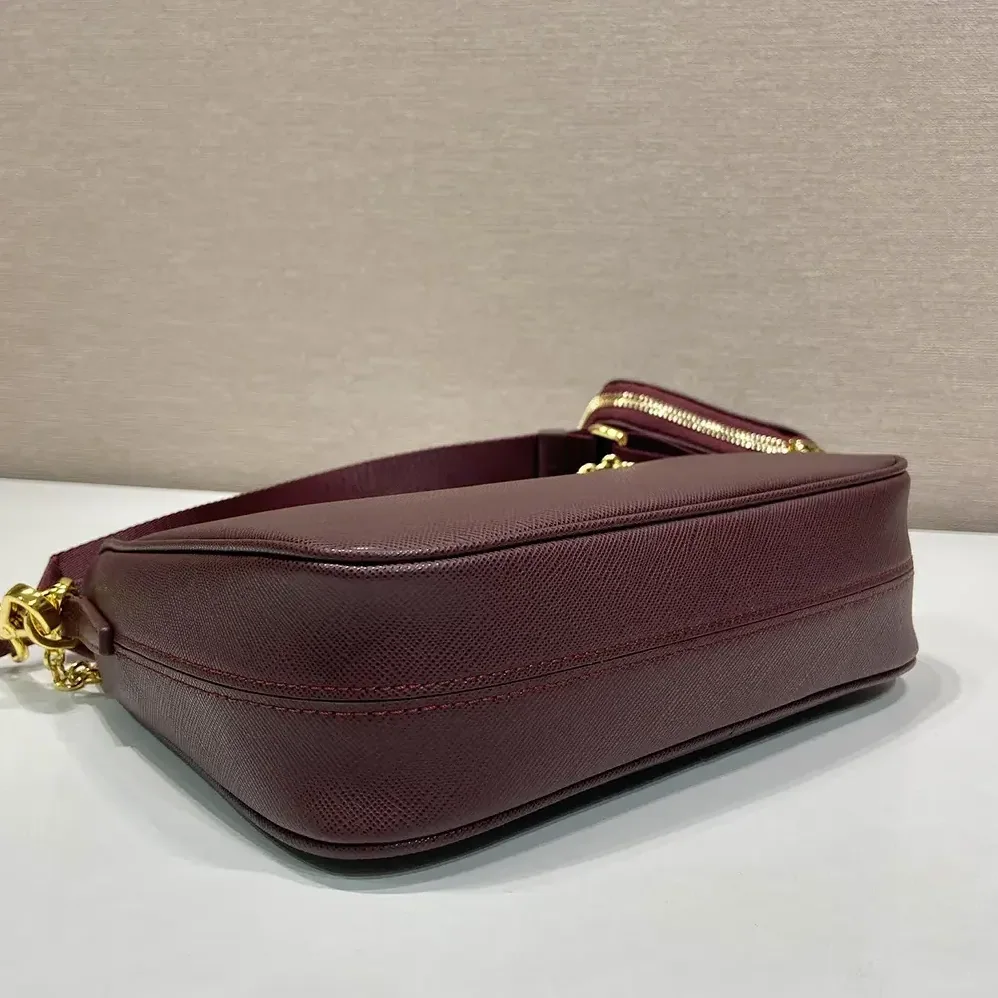 Prada Re-Edition 2005 Saffiano Leather Bag for Women in Maroon