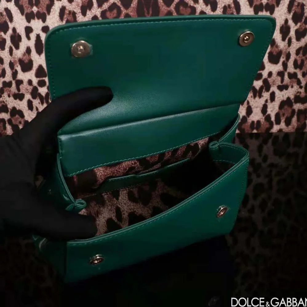 Dolce Gabbana D&G Medium Sicily Handbag for Women in Green Dolce Gabbana D&G Medium Sicily Handbag for Women in Green