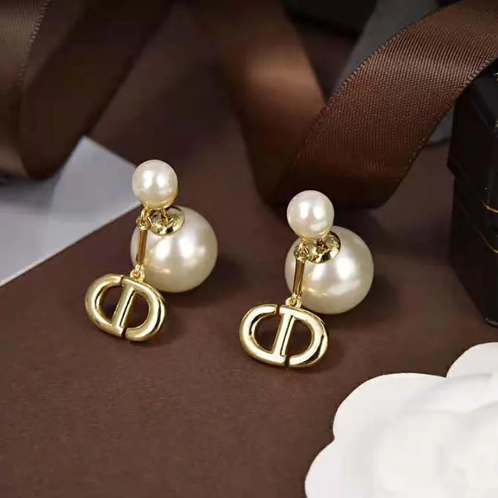 Dior 30 Montaigne Earrings Gold-Finish Metal and White Resin Pearls for Women
