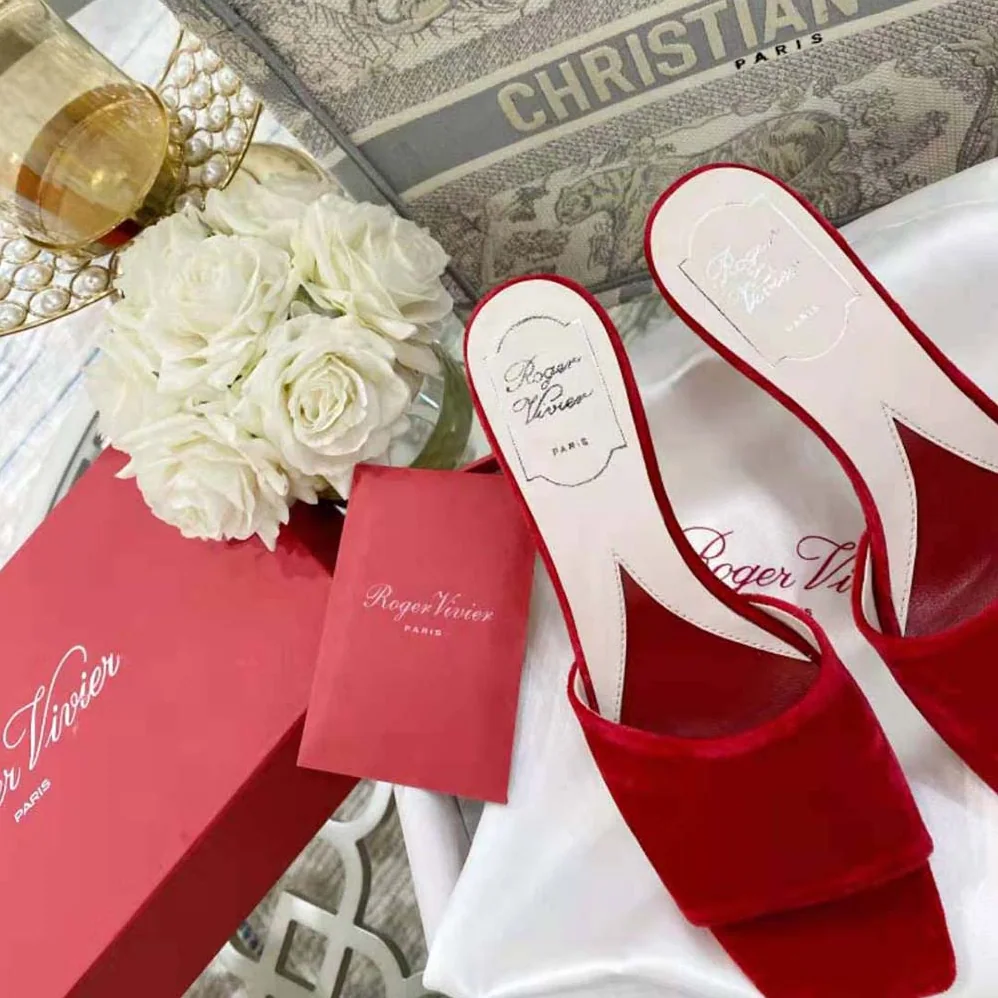 Roger Vivier Marlene Strass Mules in Suede for Women in Red