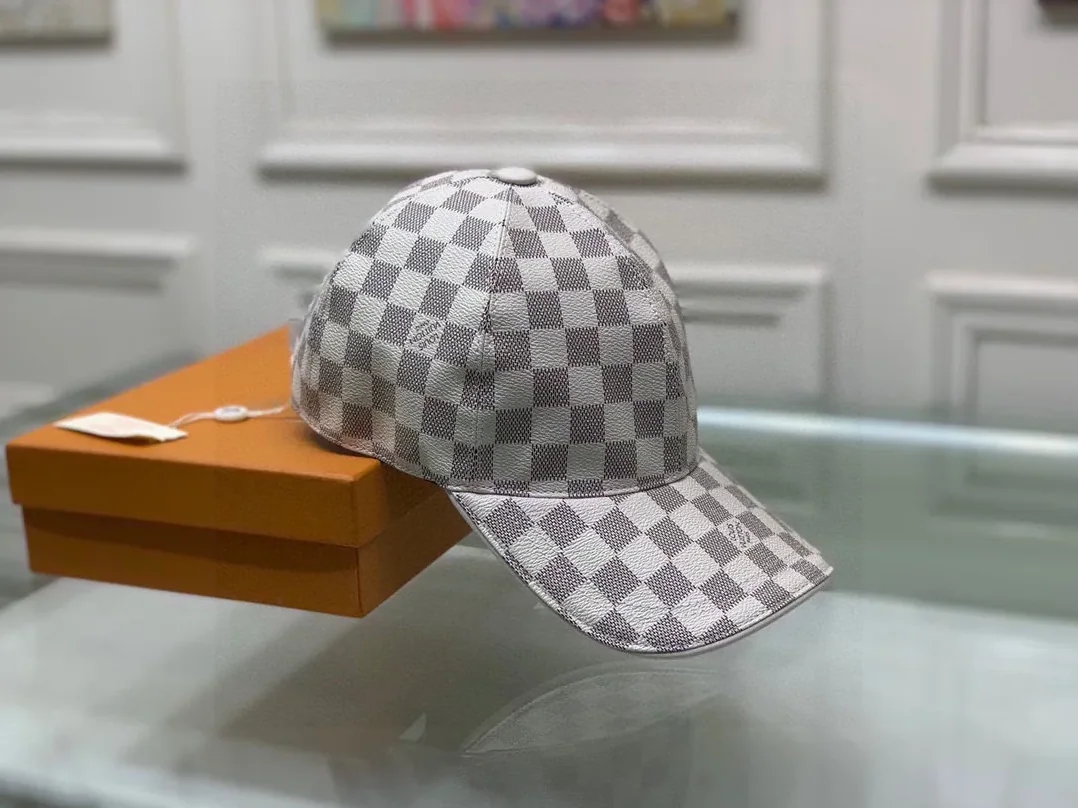 Louis Vuitton Damier Azur Cap White Louis Vuitton Damier Azur Cap White