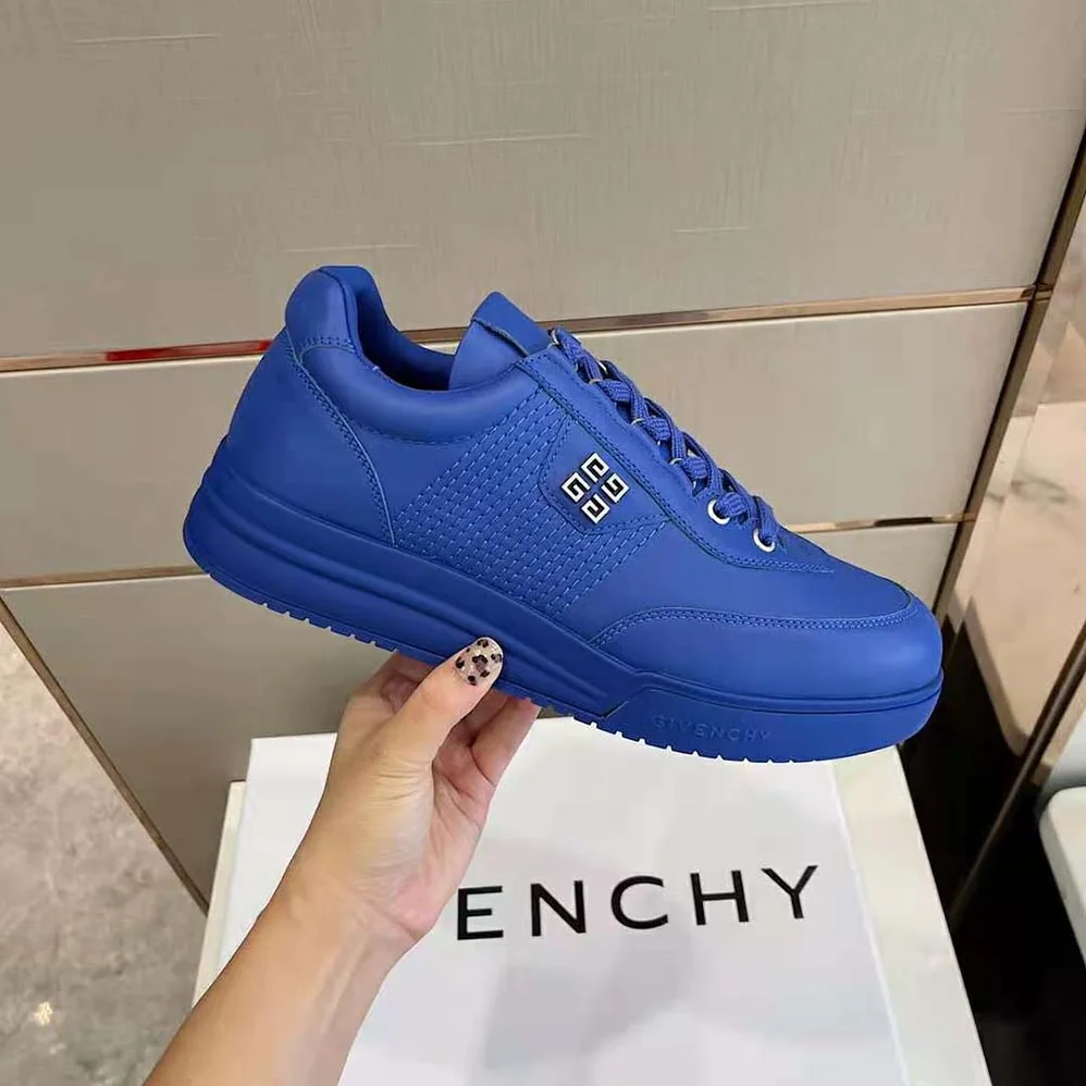 Givenchy G4 Sneakers in Leather for Men in Blue