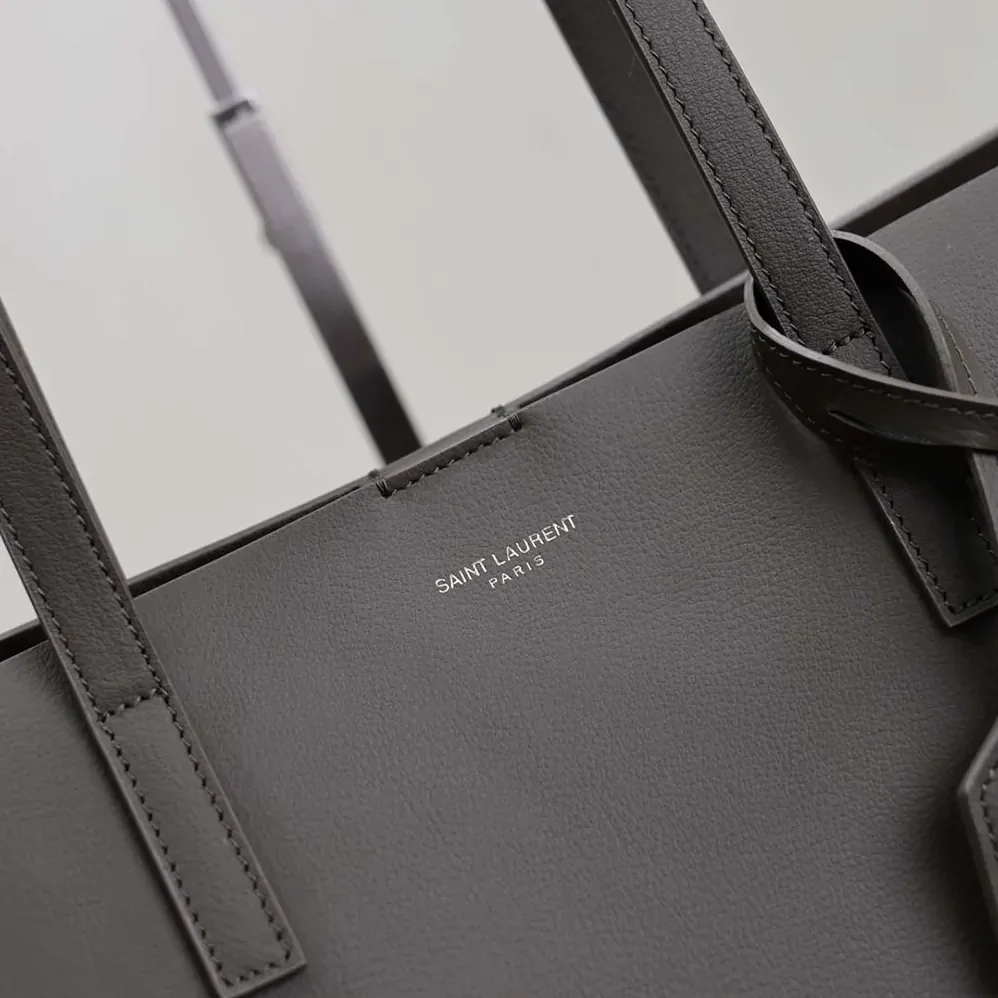Saint Laurent YSL Shopping Saint Laurent in Leather for Women in Gray Saint Laurent YSL Shopping Saint Laurent in Leather for Women in Gray