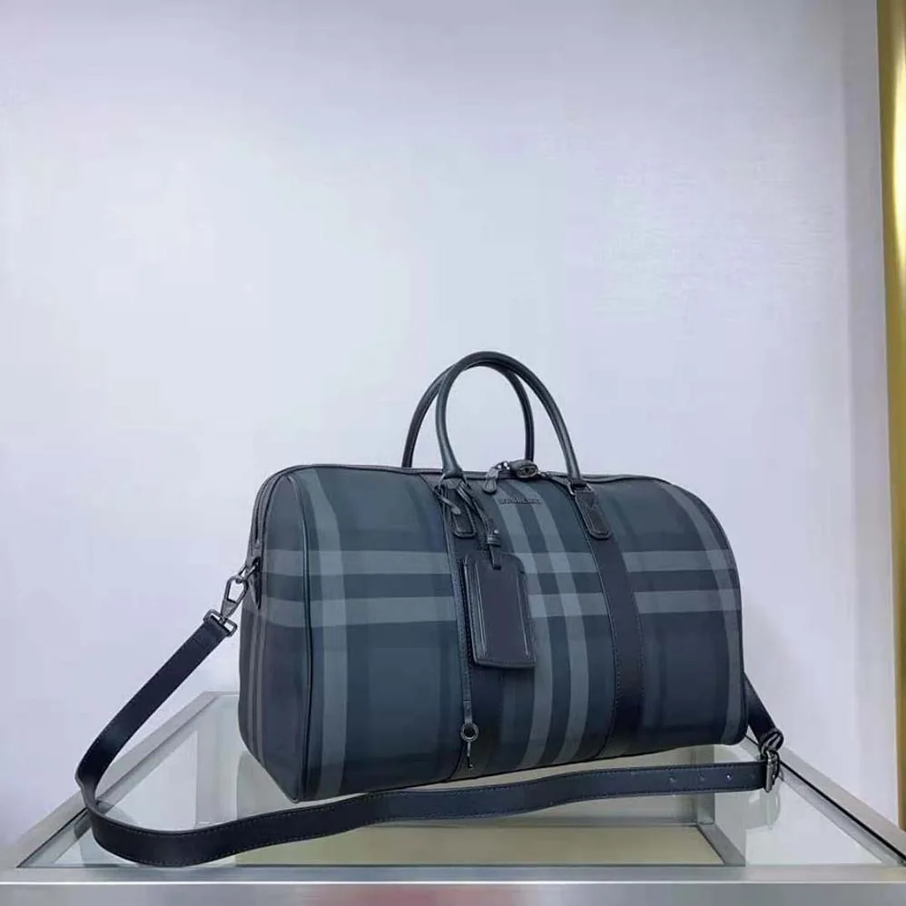 Burberry Boston Holdall for Men in Gray Burberry Boston Holdall for Men in Gray