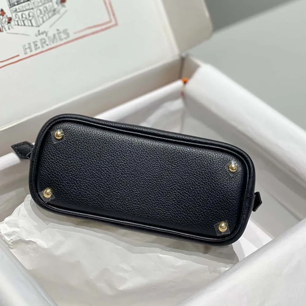 Hermes Bolide 1923 Bag in Epsom Calfskin for Unisex in Black/Gold Hermes Bolide 1923 Bag in Epsom Calfskin for Unisex in Black/Gold