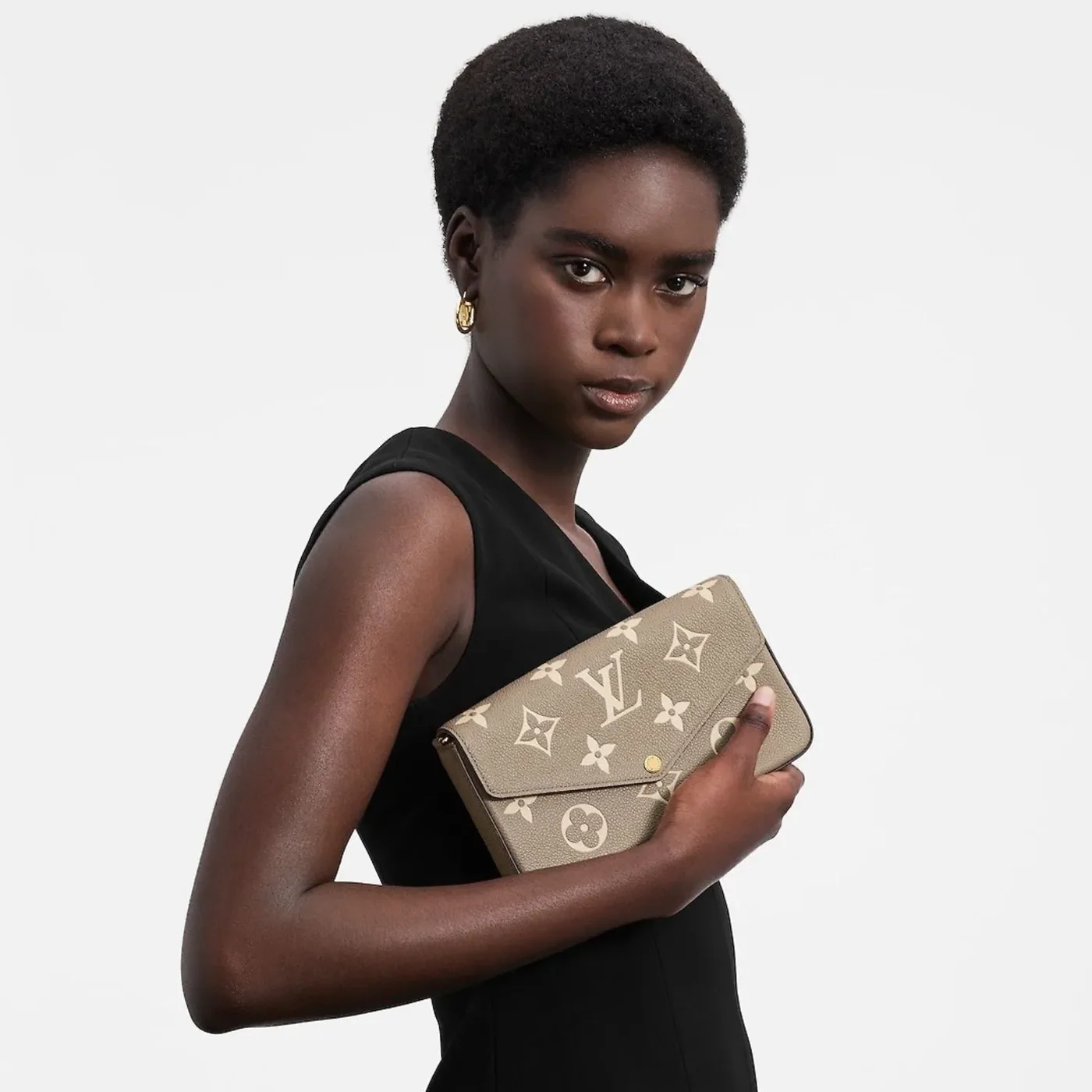Louis Vuitton Pochette Felicie Shoulder Bag / Tourterelle Gray in Cream Gold Hardware Louis Vuitton Pochette Felicie Shoulder Bag / Tourterelle Gray in Cream Gold Hardware