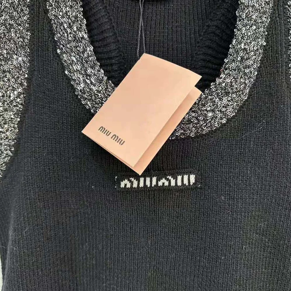 Miu Miu Cashmere Top-Black MMV130_1331_F0806 for Women Miu Miu Cashmere Top-Black MMV130_1331_F0806 for Women