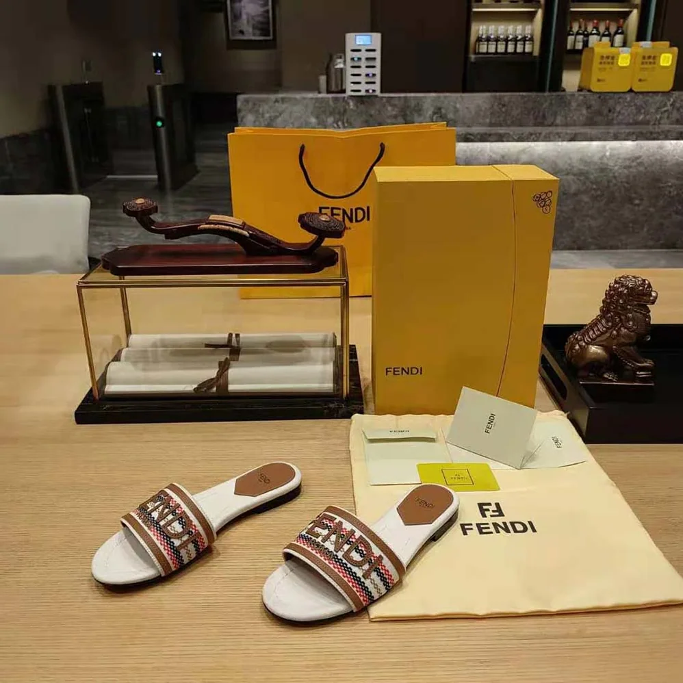 Fendi Signature Beige Canvas Slides for Women Fendi Signature Beige Canvas Slides for Women