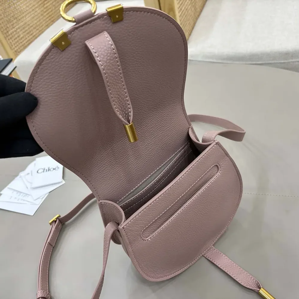 Chloe Small Marcie Saddle Bag is Crafted Leather for Women Chloe Small Marcie Saddle Bag is Crafted Leather for Women