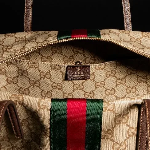 Gucci Melrose Boston Medium Shoulder Bag / Sand/ Dark Brown Gold Hardware