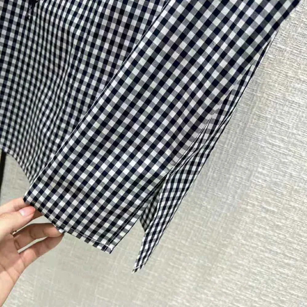 Dior Sleeveless Blouse Navy Blue D for Women in Little Vichy Silk Canvas Dior Sleeveless Blouse Navy Blue D for Women in Little Vichy Silk Canvas