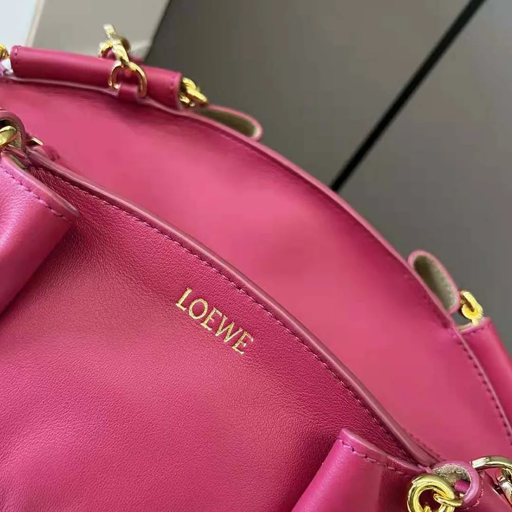 Loewe Small Paseo Bag in Shiny Nappa Calfskin with Chain for Women in Rose Loewe Small Paseo Bag in Shiny Nappa Calfskin with Chain for Women in Rose