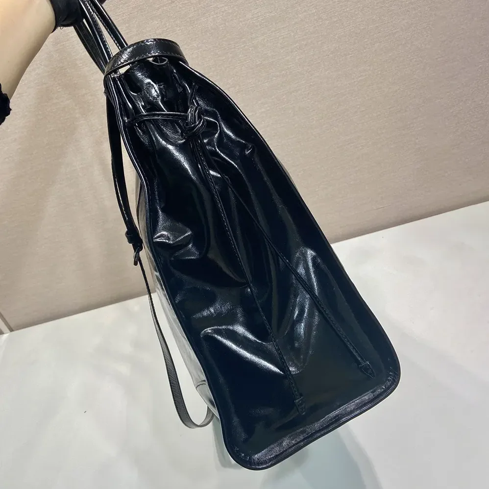 Prada Bonnie Leather Tote Bag for Unisex