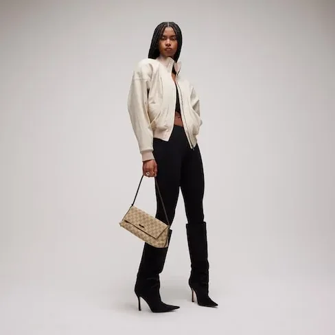 Gucci Madison Medium Shoulder Bag / Sand/ Dark Brown Gold Hardware
