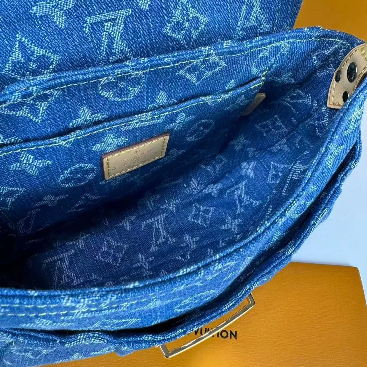 Louis Vuitton Sunset Shoulder Bag in Blue Denim Gold Hardware Louis Vuitton Sunset Shoulder Bag in Blue Denim Gold Hardware