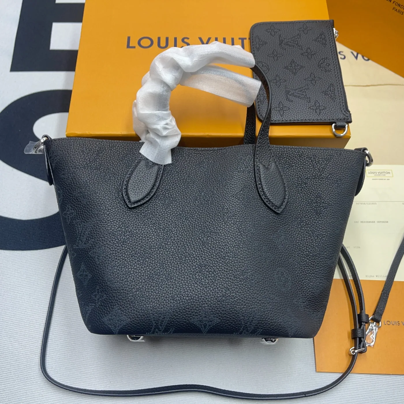 Louis Vuitton Loop Blossom PM Black / Louis Vuitton Loop Blossom PM Black /