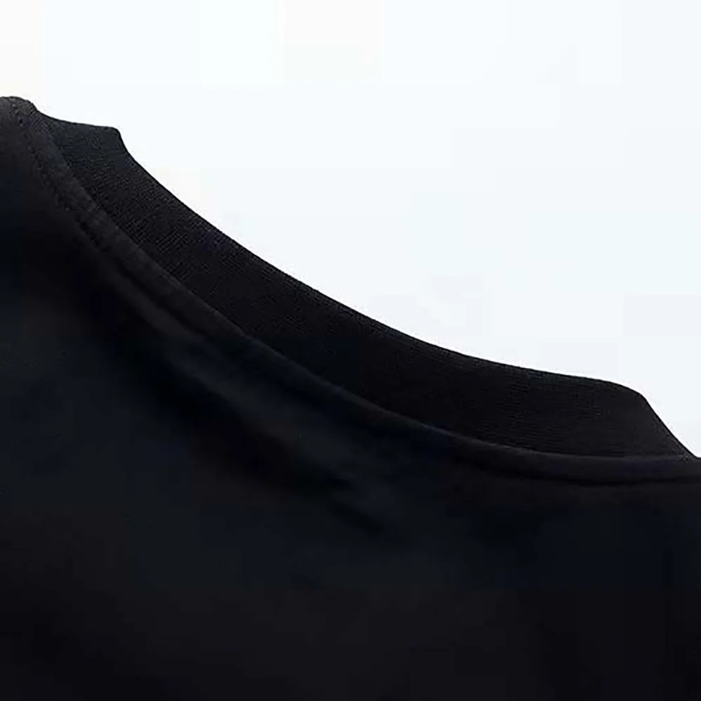 Givenchy Charms Masculine T-shirt for Women in Black
