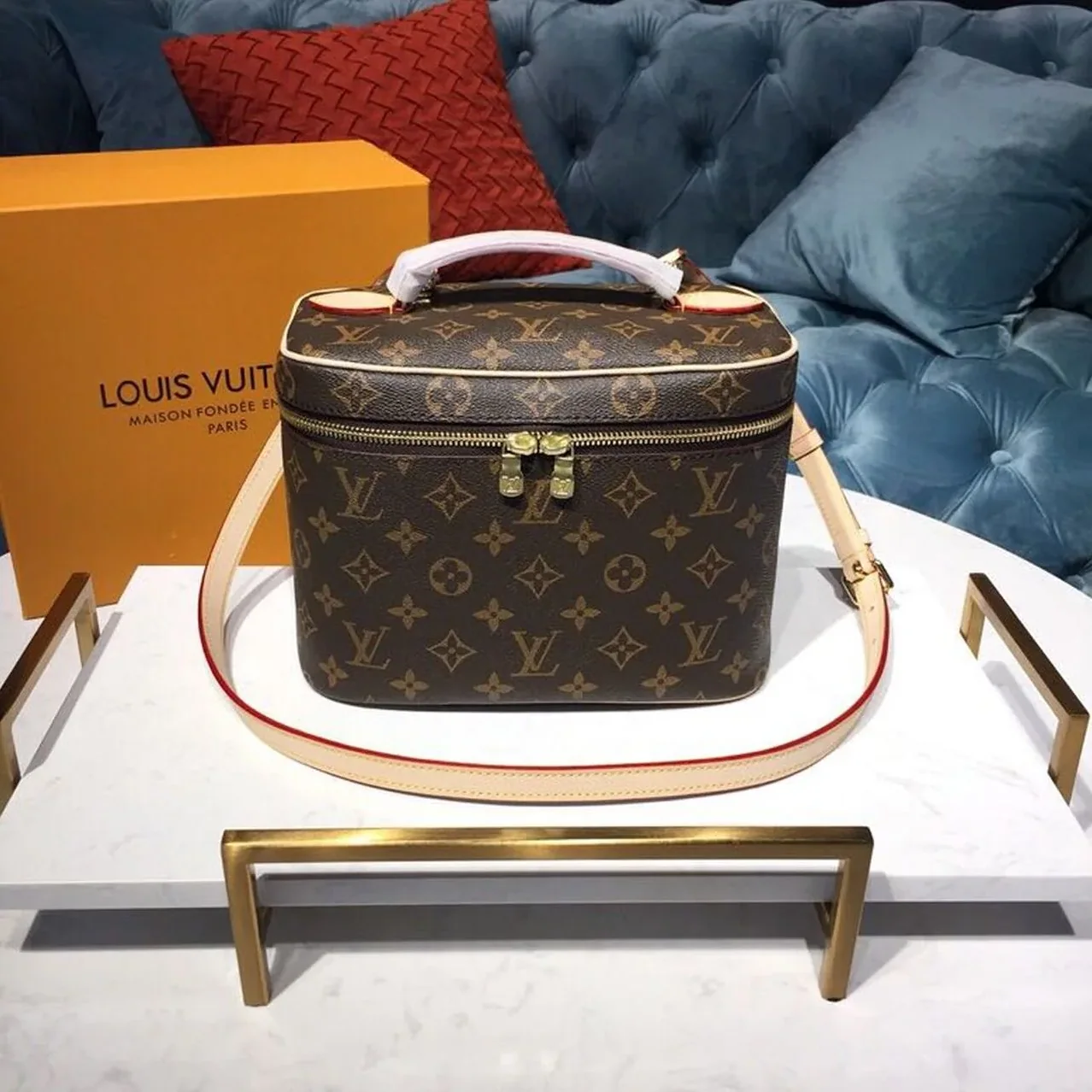 Louis Vuitton Nice BB Vanity Case in Brown Monogram Gold Hardware Louis Vuitton Nice BB Vanity Case in Brown Monogram Gold Hardware