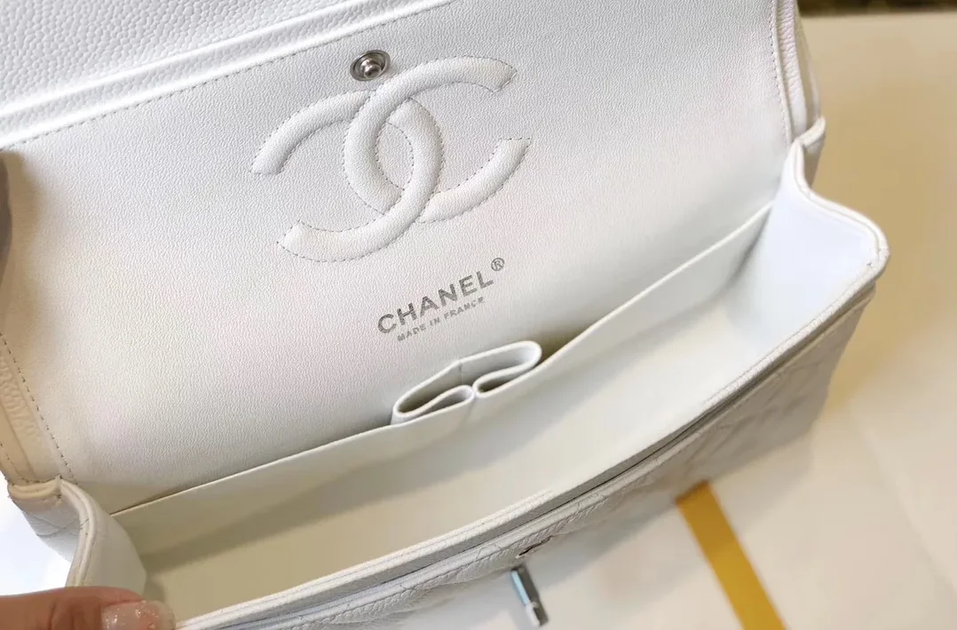 Chanel Classic Flap Bag Medium Crossbody in White Silver Hardware Chanel Classic Flap Bag Medium Crossbody in White Silver Hardware