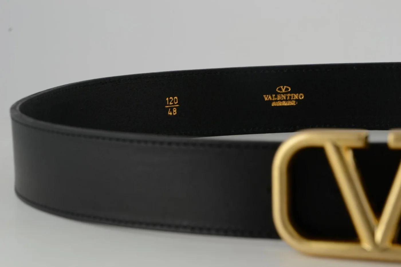 Black V Gold Buckle Leather Belt