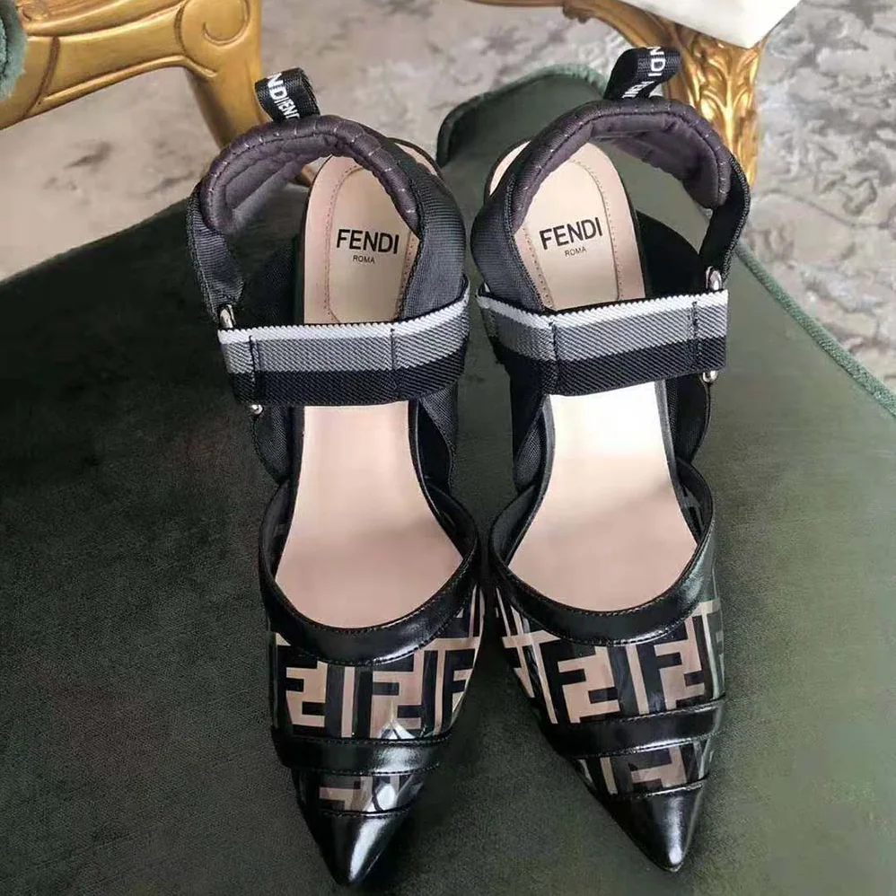 Fendi Pumps Slingbacks in PU and Leather for Women in Black Fendi Pumps Slingbacks in PU and Leather for Women in Black