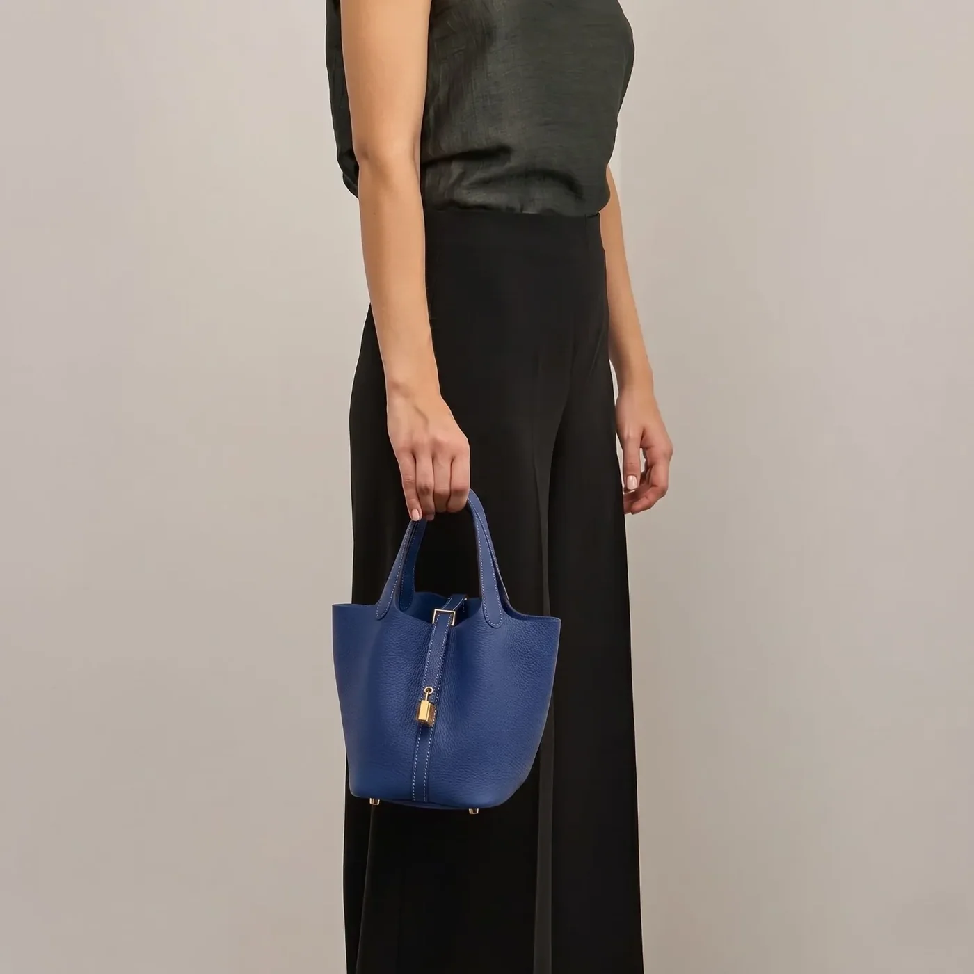Hermes Picotin Lock 18 Top Handle Bag in Blue Saphir Gold Hardware Hermes Picotin Lock 18 Top Handle Bag in Blue Saphir Gold Hardware