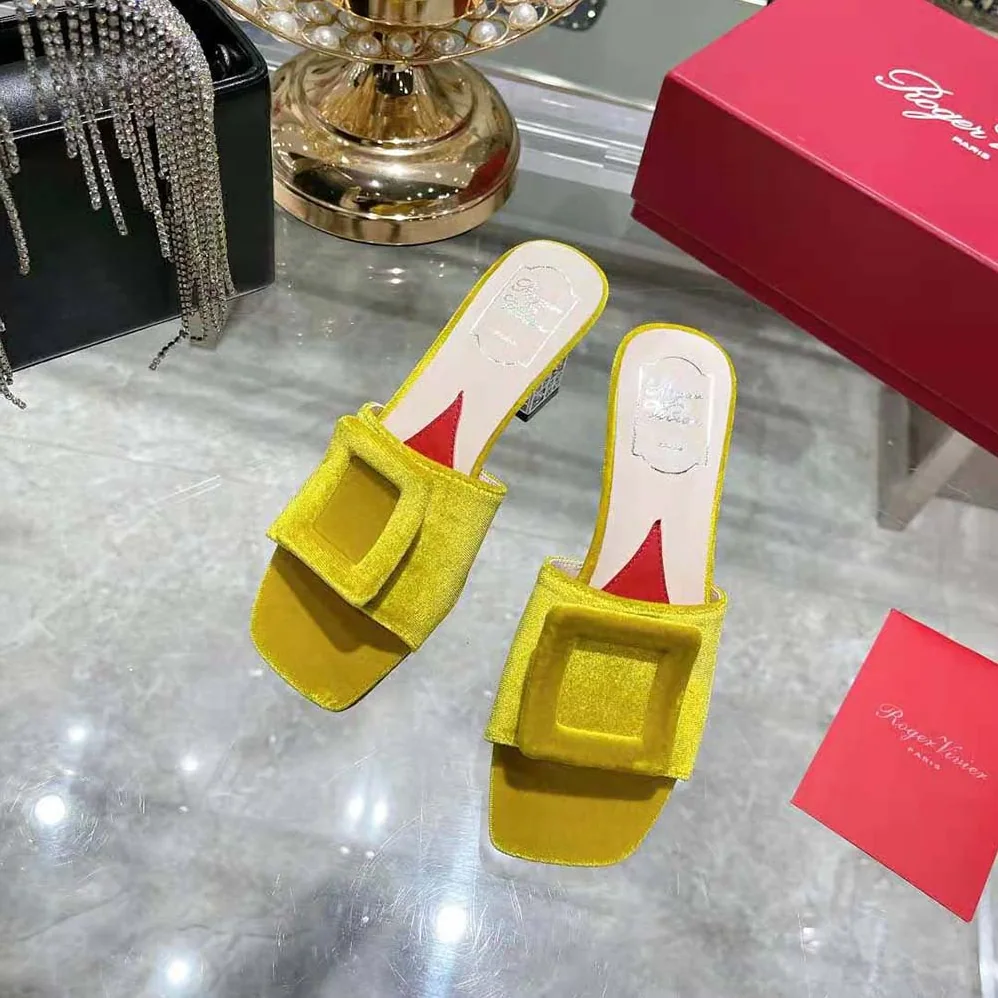 Roger Vivier Cube Strass Heel Mules in Velvet for Women in Yellow
