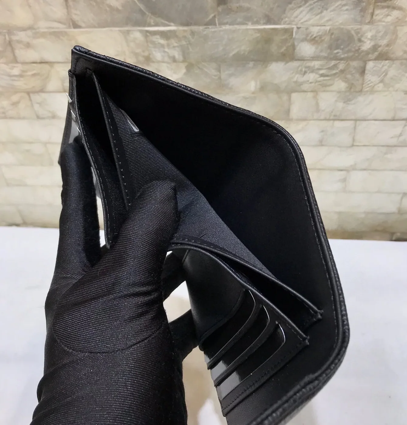 Chanel CO-CO Flap Card Holder Wallet Black Silver Hardware / Chanel CO-CO Flap Card Holder Wallet Black Silver Hardware /