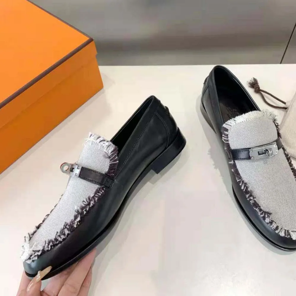 Hermes Destin Loafer in Calfskin Leather for Women in Black Hermes Destin Loafer in Calfskin Leather for Women in Black