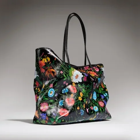 Gucci Tribeca Large Tote Bag / Black/ Multicolor Gucci Flora Coated Canvas Palladium Hardware A0034D FAF8S 1055 Gucci Tribeca Large Tote Bag / Black/ Multicolor Gucci Flora Coated Canvas Palladium Hardware A0034D FAF8S 1055
