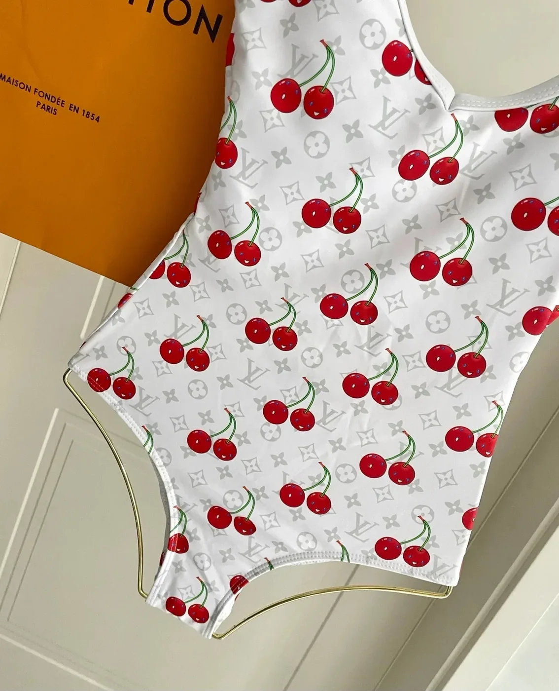 Louis Vuitton LV x TM Cherry One-Piece Swimsuit White Monogram Cerises 1AHIBU Louis Vuitton LV x TM Cherry One-Piece Swimsuit White Monogram Cerises 1AHIBU