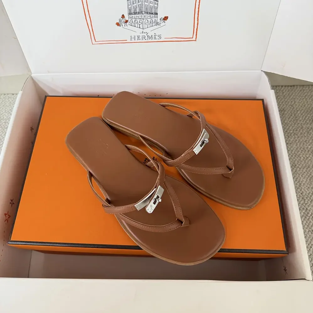 Hermes Miss Sandal in Calfskin for Women in Brown Hermes Miss Sandal in Calfskin for Women in Brown