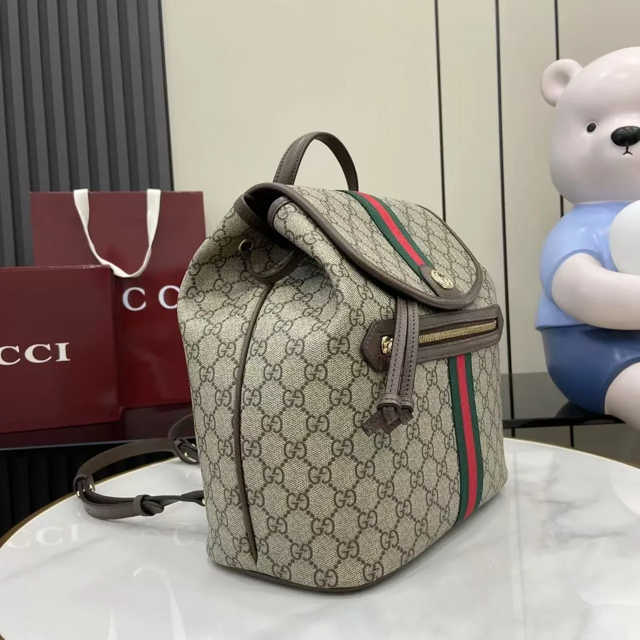 Gucci Ophidia Medium Backpack / Beige/ Dark Brown Monogram Gold Hardware Gucci Ophidia Medium Backpack / Beige/ Dark Brown Monogram Gold Hardware