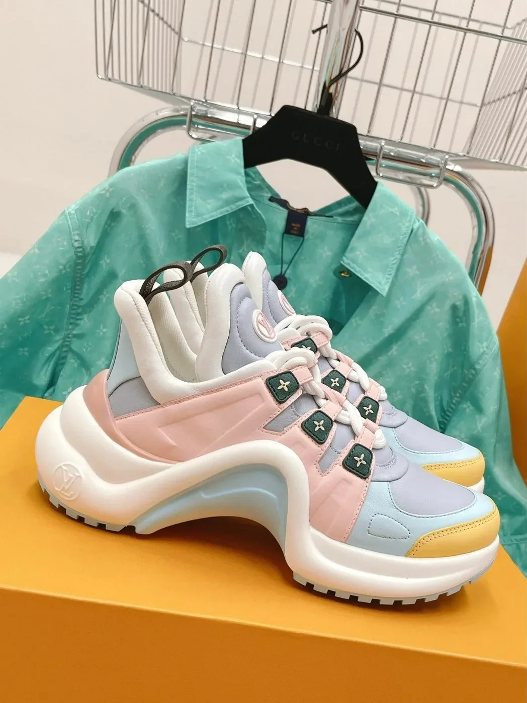 Louis Vuitton LV Archlight Sneaker Multicolor Louis Vuitton LV Archlight Sneaker Multicolor