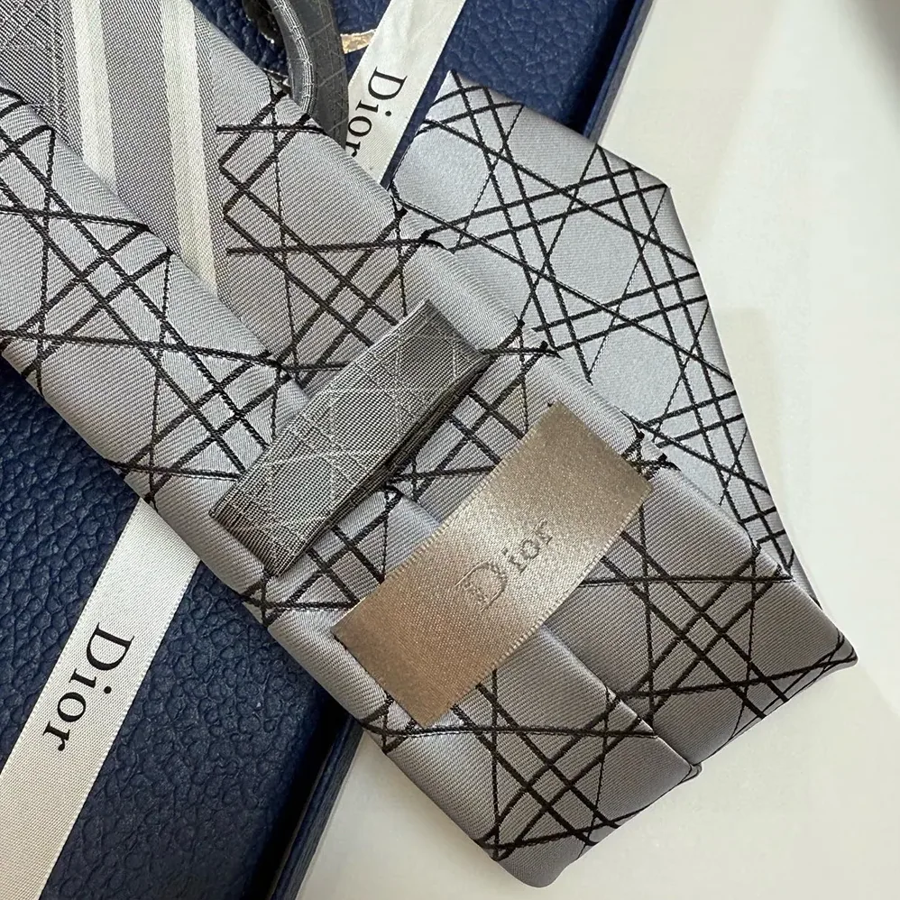 Dior Striped Cannage Tie Gray White and Deep Gray Silk for Men Dior Striped Cannage Tie Gray White and Deep Gray Silk for Men