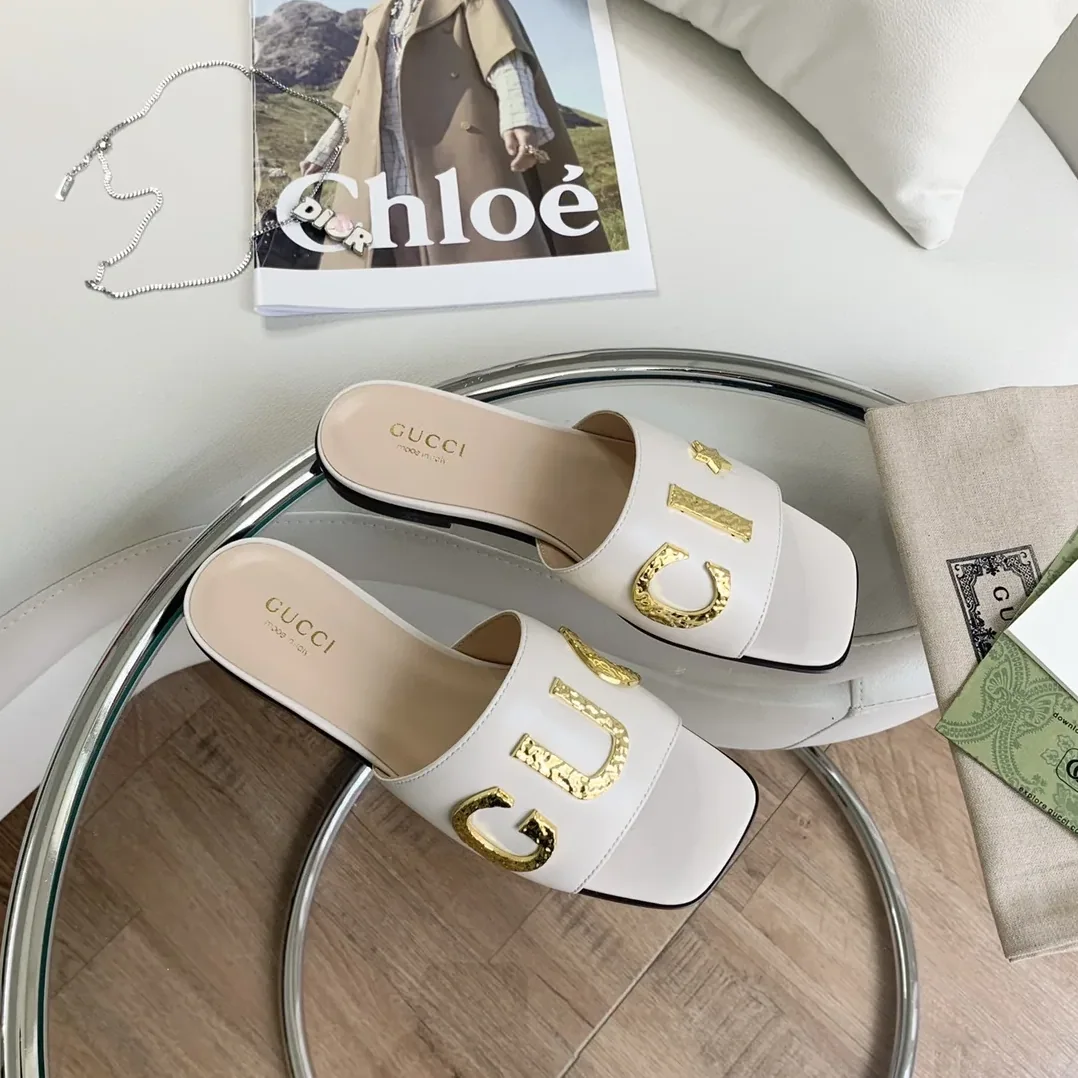 Gucci ‘Gucci' Slide White GG for Women Gucci ‘Gucci' Slide White GG for Women